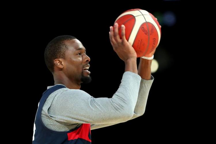 关于巴西男篮血洗法国男篮，巴恩斯送出助攻的信息