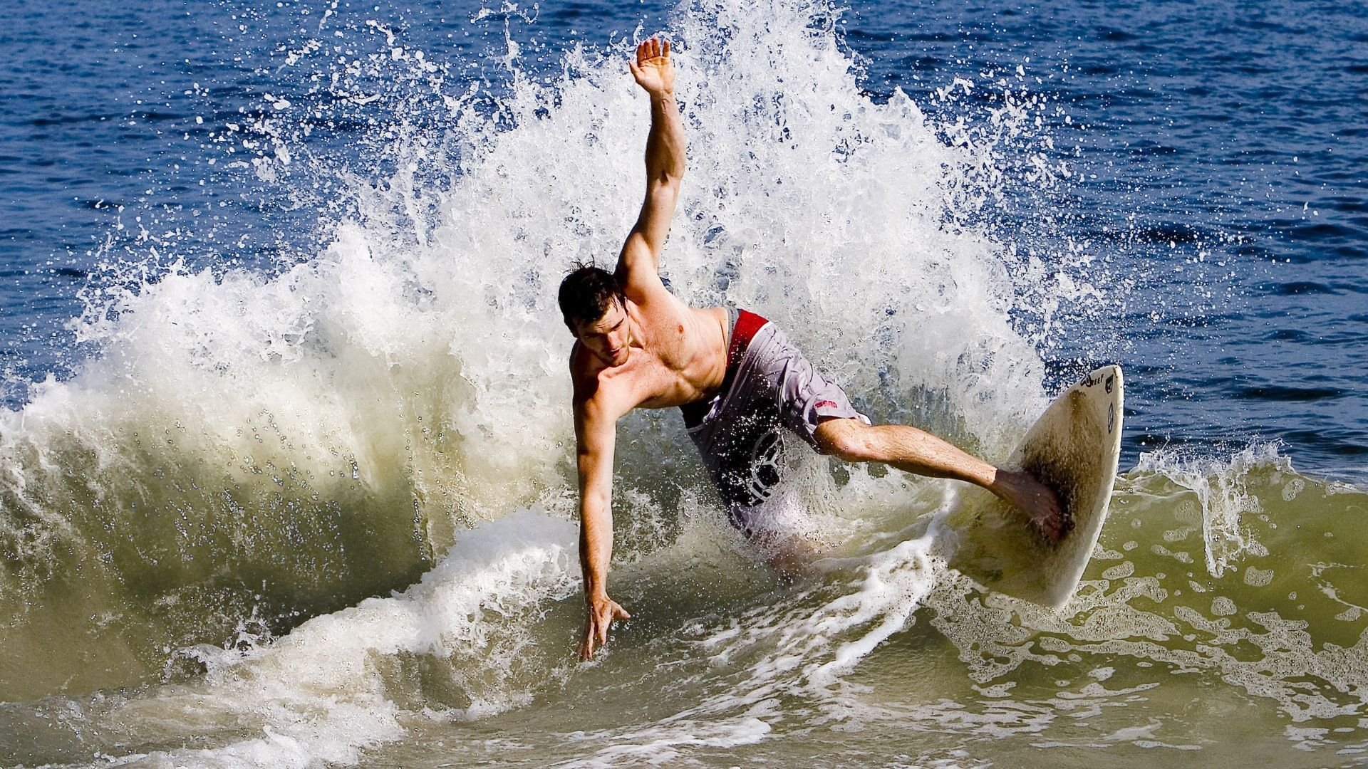 内马尔带动全队节奏，瑞士终结贝蒂斯，一场战术与意志的较量